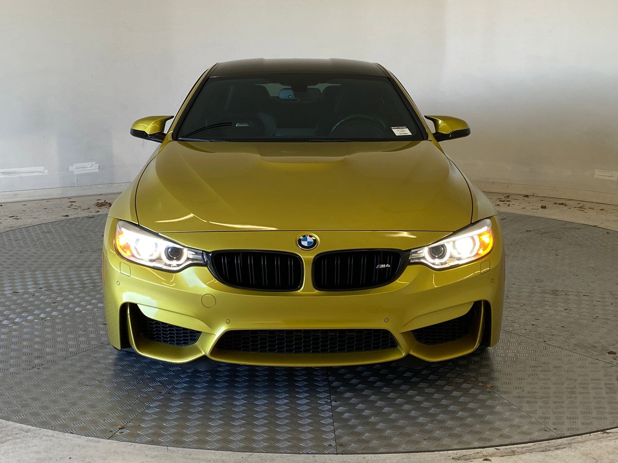 Used 2017 BMW M4 Coupe image 6