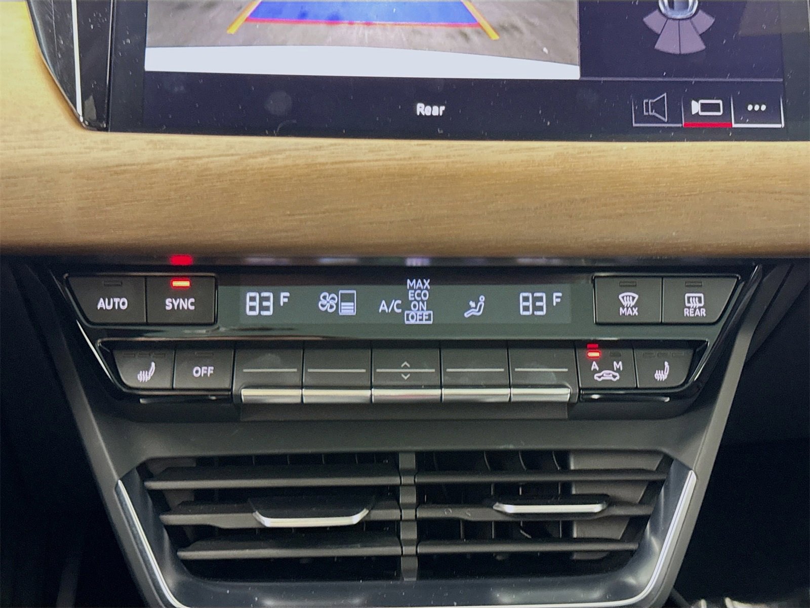 Certified 2022 Audi e-tron GT Premium Plus image 16