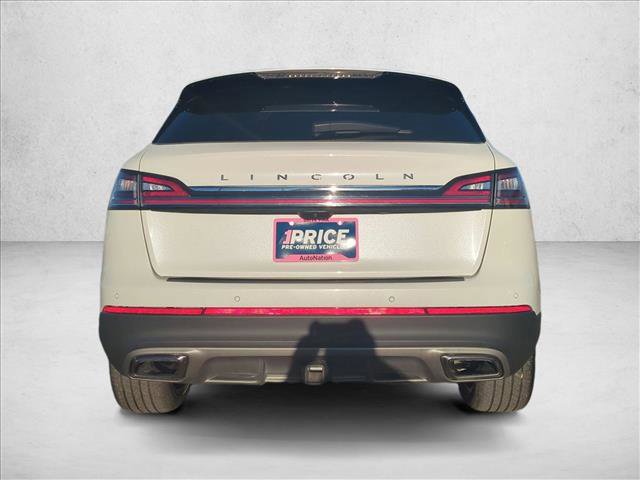 Used 2022 Lincoln Nautilus Reserve w/ Equipment Group 202A image 7