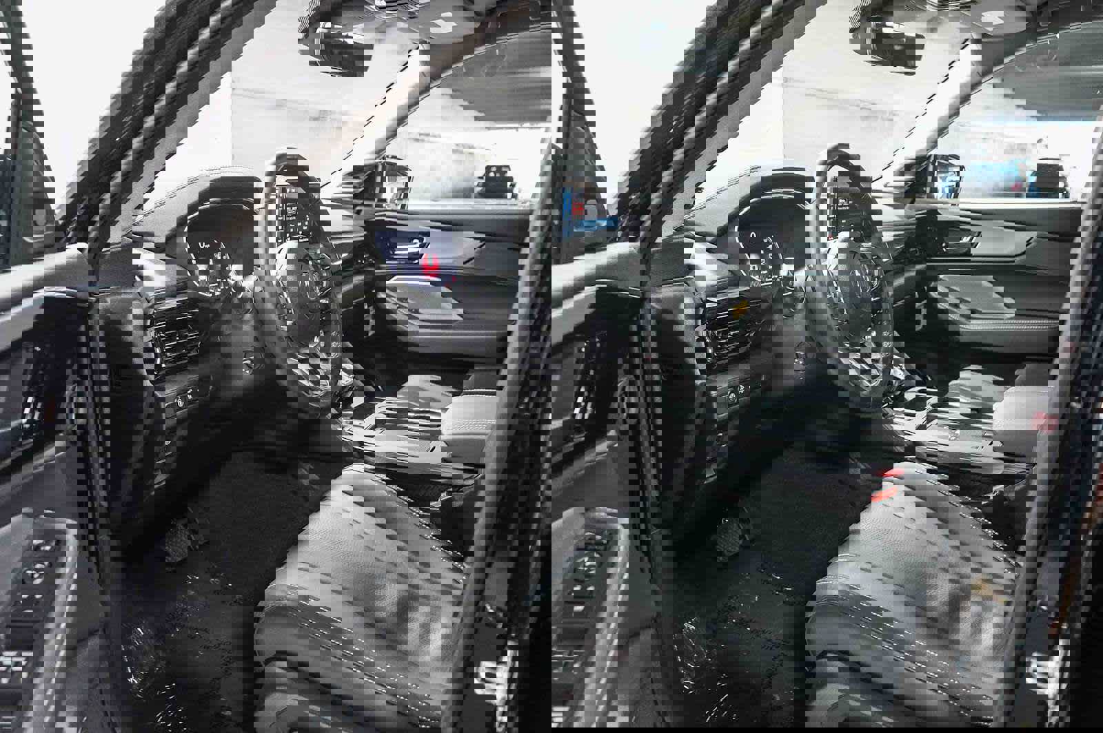 Used 2025 Acura MDX SH-AWD w/ Technology Package image 17