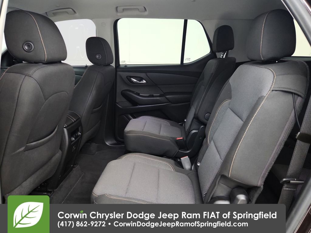 Used 2020 Chevrolet Traverse LT w/ Driver Confidence II Package AWD/4WD image 28