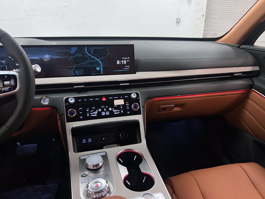 New 2027 Genesis GV80 2.5T Advanced AWD/4WD image 17