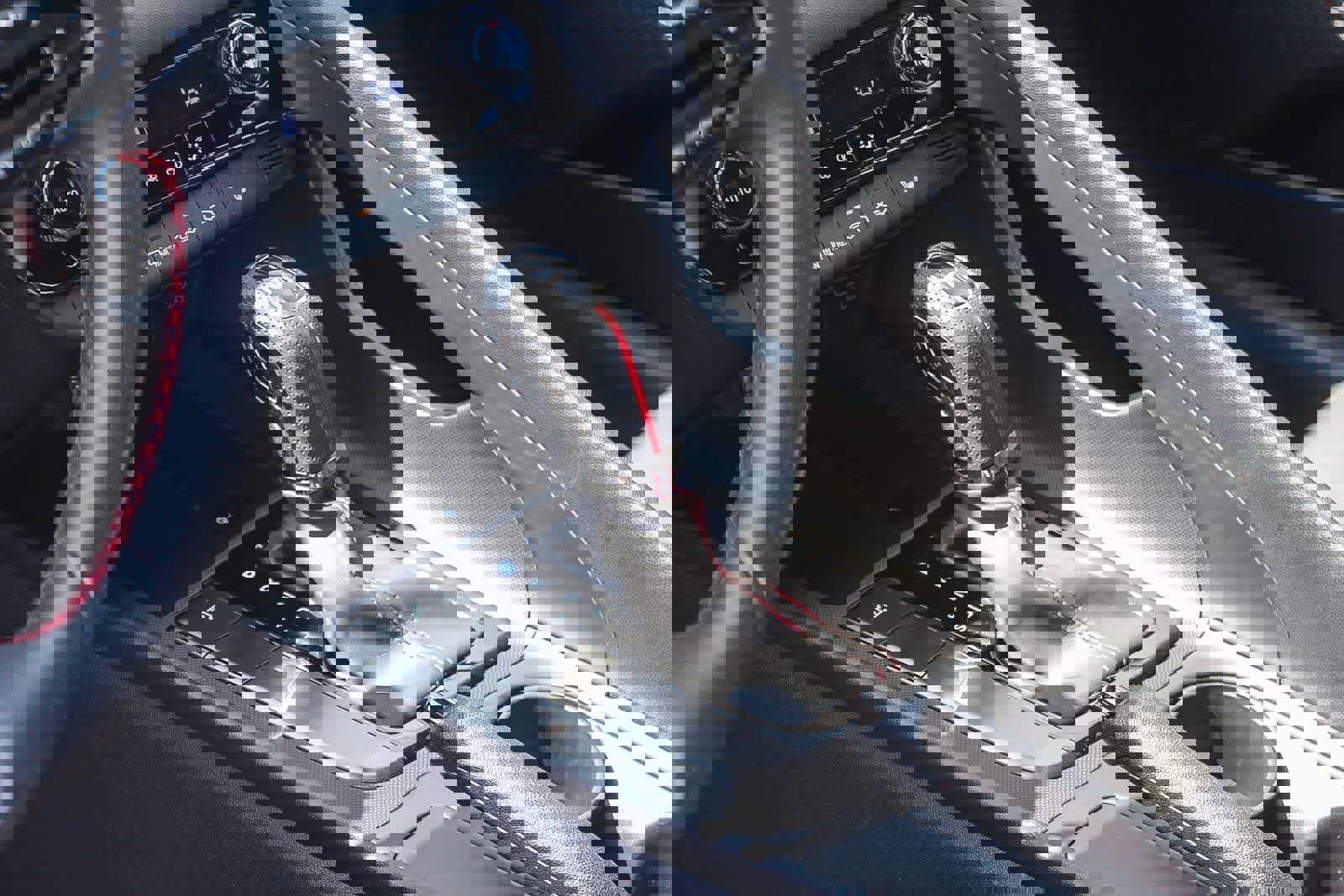 Certified 2025 Hyundai Elantra N Line image 24