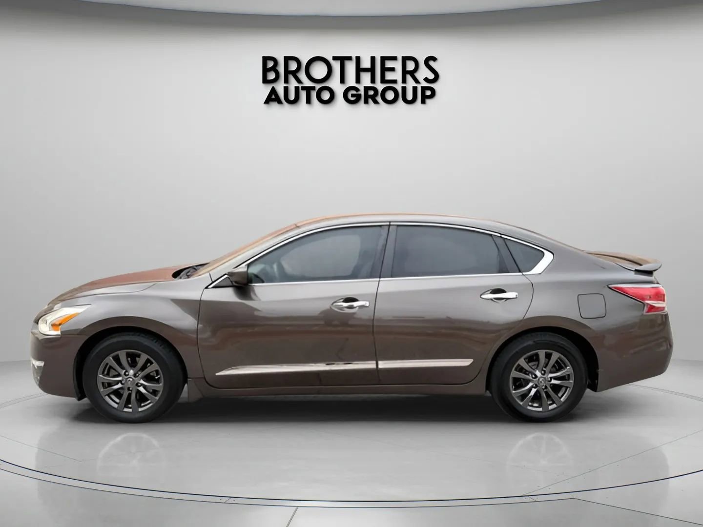 Used 2015 Nissan Altima 2.5 S w/ Special Edition Package FWD image 8