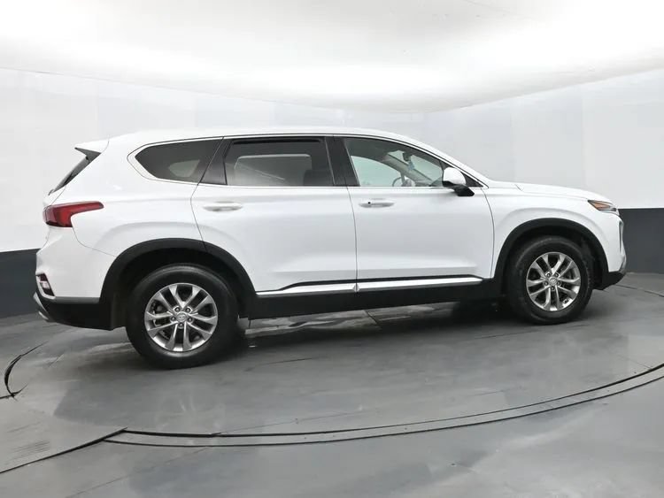Used 2019 Hyundai Santa Fe SEL AWD/4WD image 4