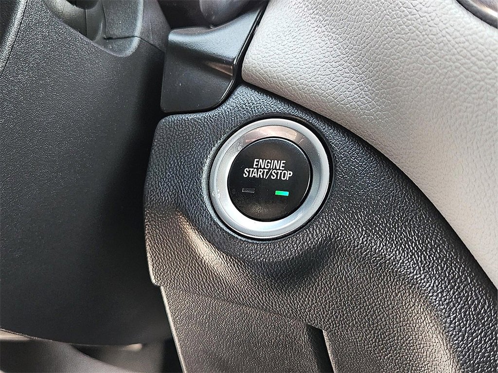 Used 2022 Chevrolet Equinox LT image 17