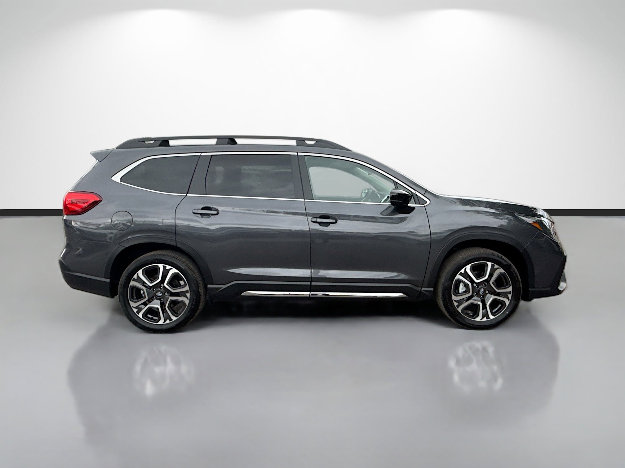 New 2026 Subaru Ascent Limited AWD/4WD image 2