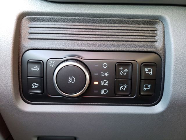 New 2026 Ford F350 XLT w/ XLT Premium Package image 25