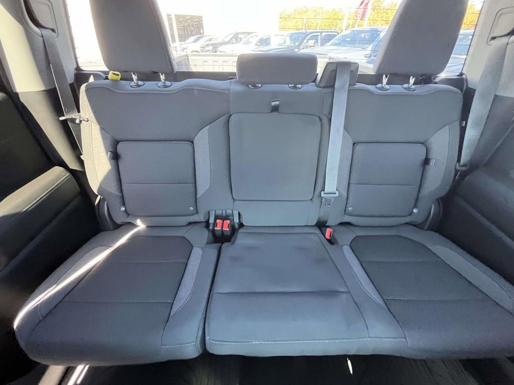 Used 2021 Chevrolet Silverado 1500 RST image 30