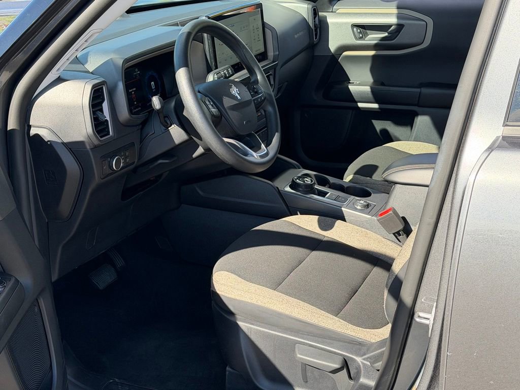 Used 2025 Ford Bronco Sport Big Bend image 10