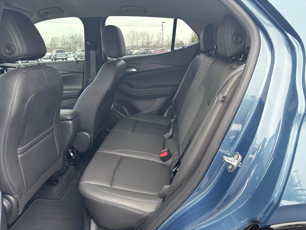 Used 2025 Buick Encore GX Sport Touring image 16