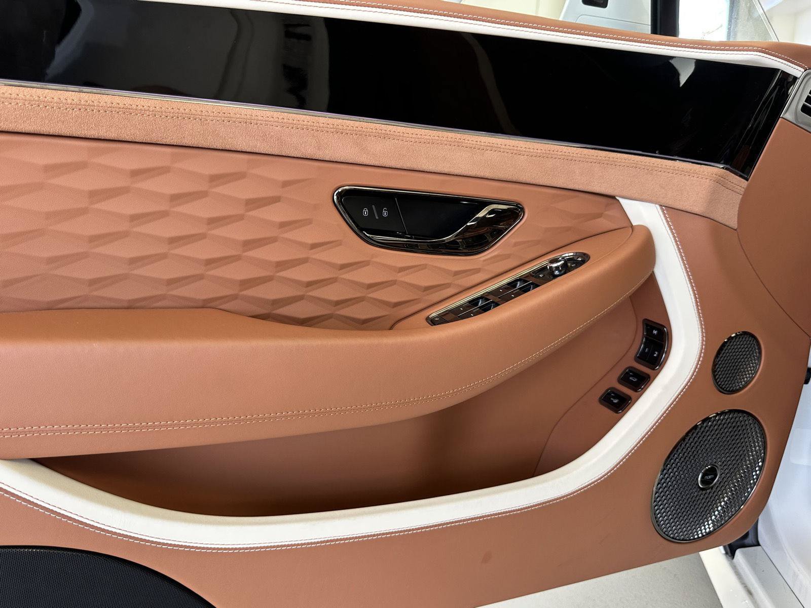 New 2025 Bentley Continental GT Speed AWD/4WD image 8