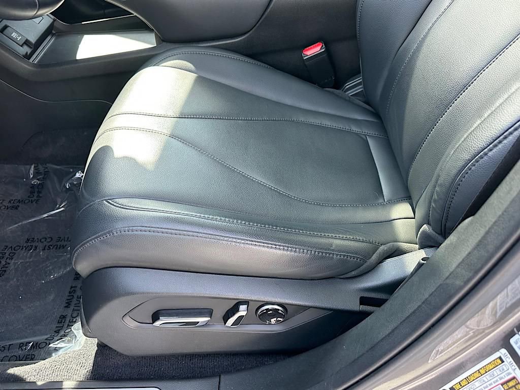 Used 2023 Acura RDX Base image 15