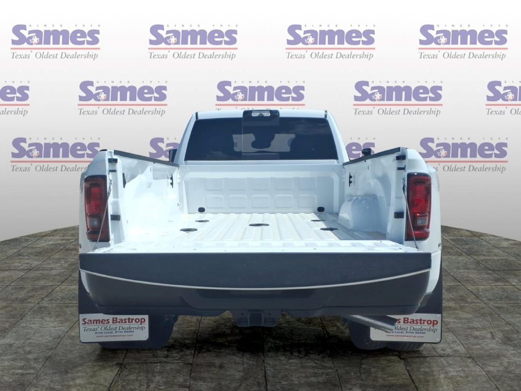 New 2026 RAM 3500 Tradesman AWD/4WD image 5