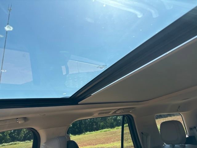Used 2022 Lincoln Navigator Reserve AWD/4WD image 10