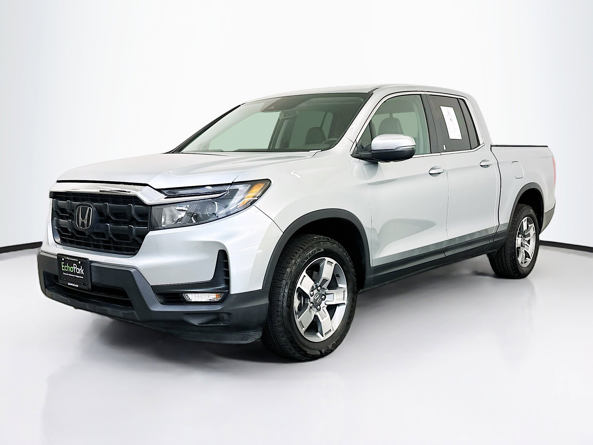 Used 2025 Honda Ridgeline RTL image 3