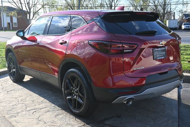 Used 2023 Chevrolet Blazer LT FWD image 7