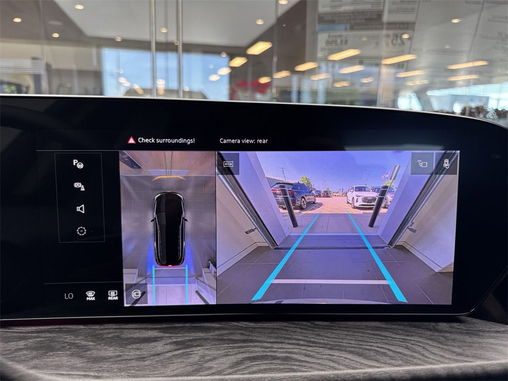 New 2025 Audi Q5 Premium image 17