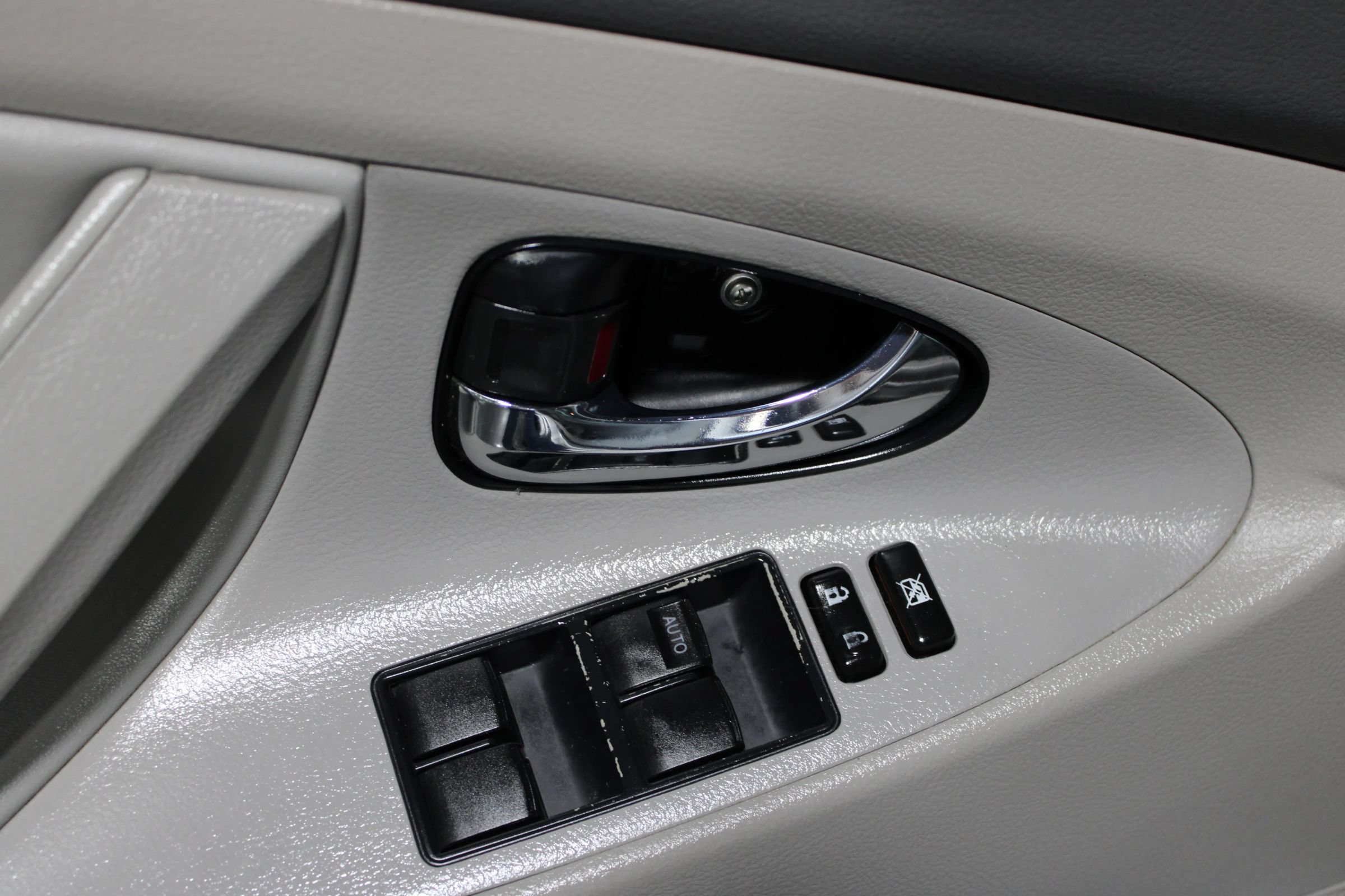 Used 2009 Toyota Camry Hybrid FWD image 9