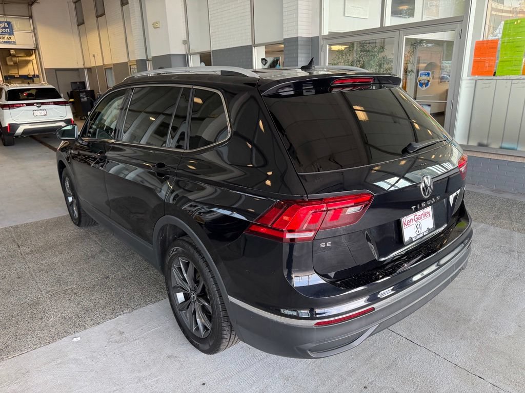Used 2022 Volkswagen Tiguan SE AWD/4WD image 8