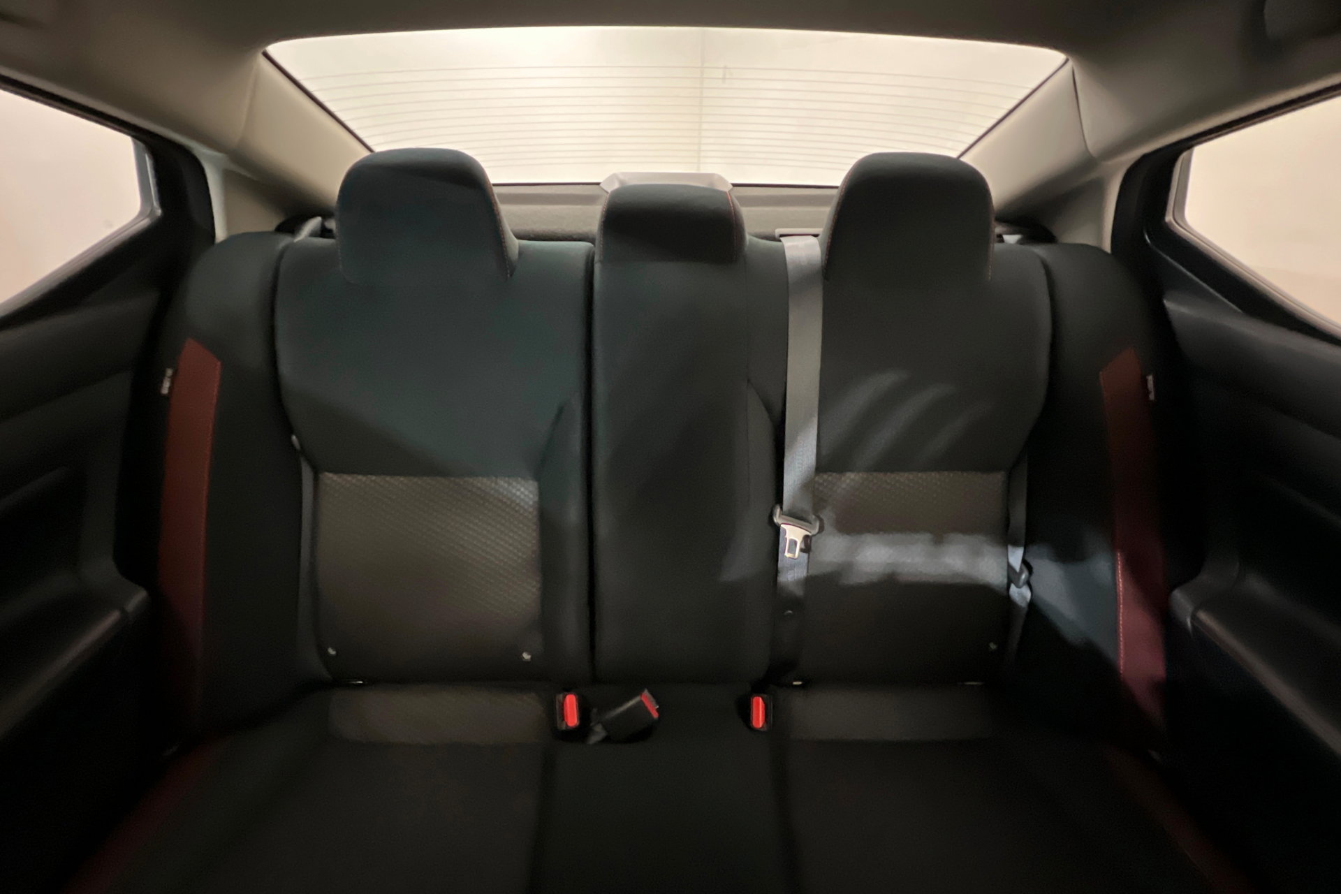 Used 2024 Nissan Versa SR w/ Trunk Package image 25