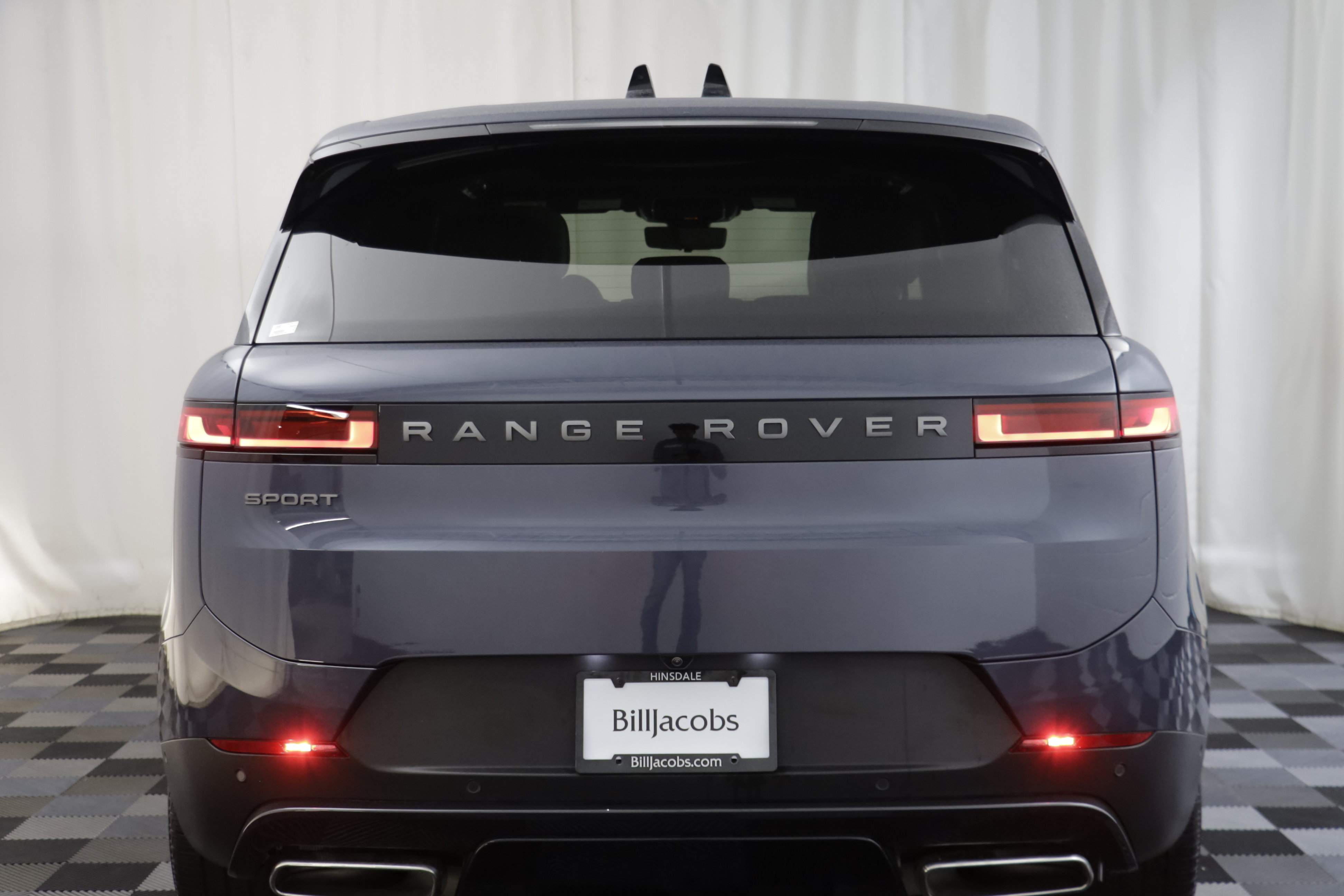 Certified 2026 Land Rover Range Rover Sport SE AWD/4WD image 16
