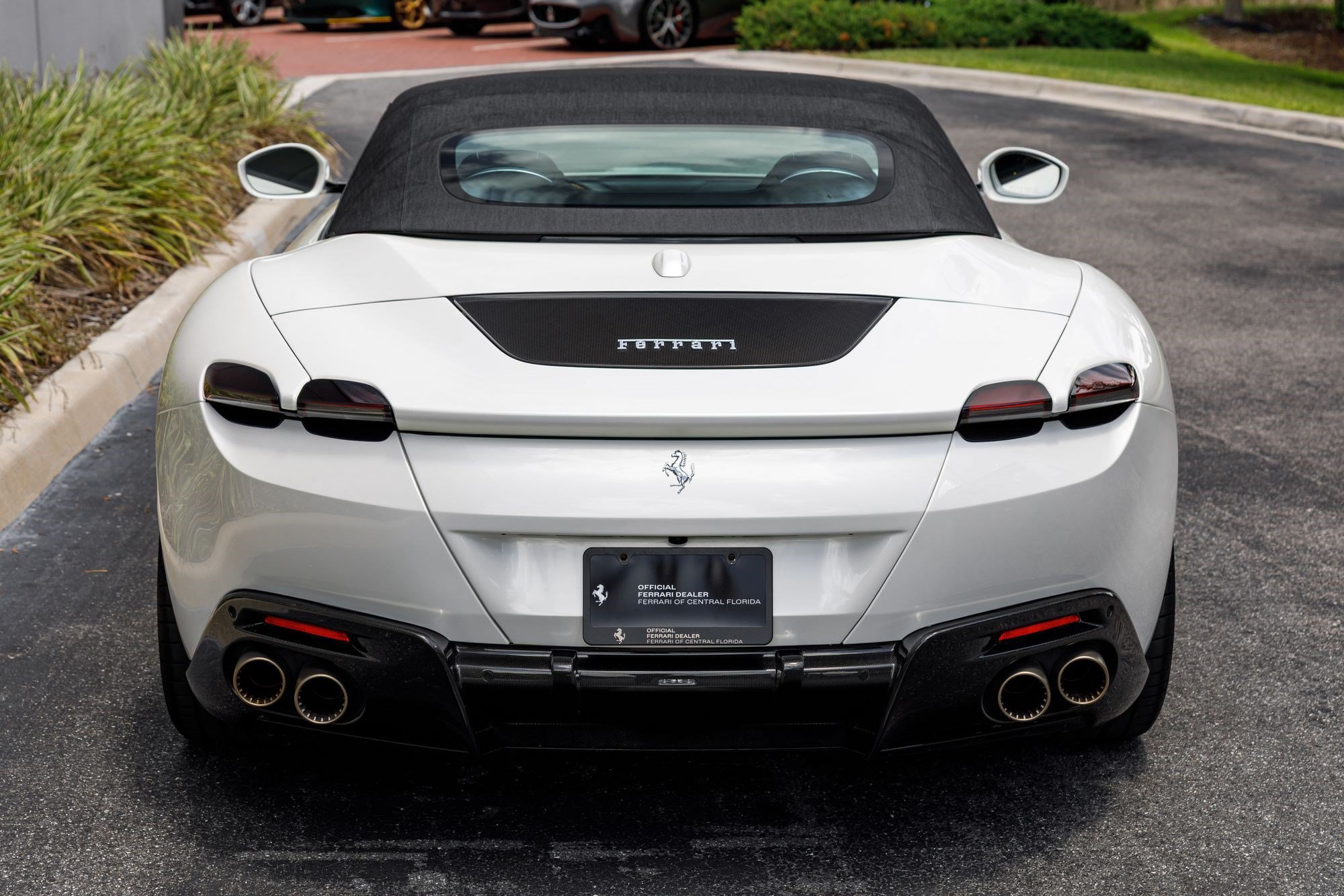 Used 2024 Ferrari Roma Spider RWD image 4