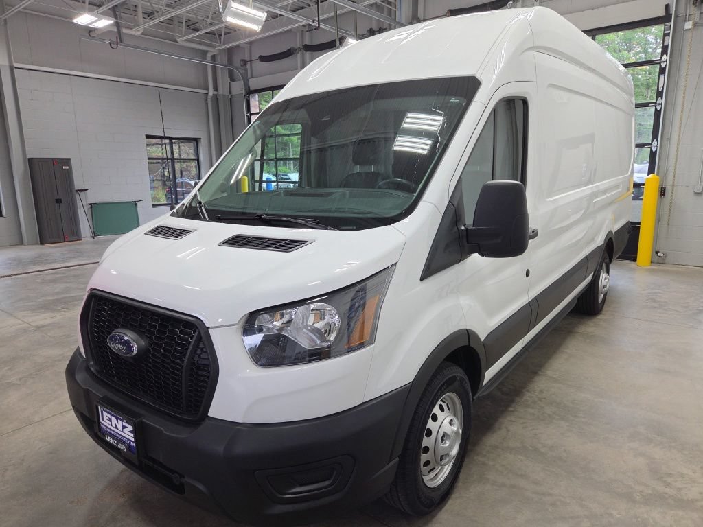 Used 2024 Ford Transit 250 148 High Roof Extended AWD w/ Load Area Protection Package image 5