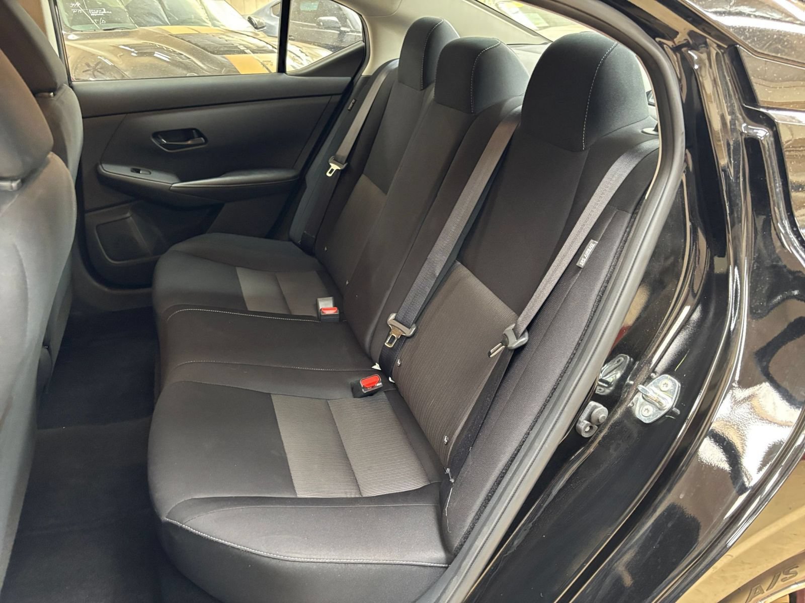 Used 2025 Nissan Sentra SV FWD image 36