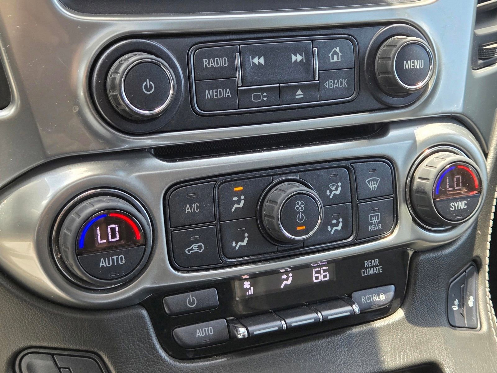 Used 2019 Chevrolet Tahoe LT AWD/4WD image 26