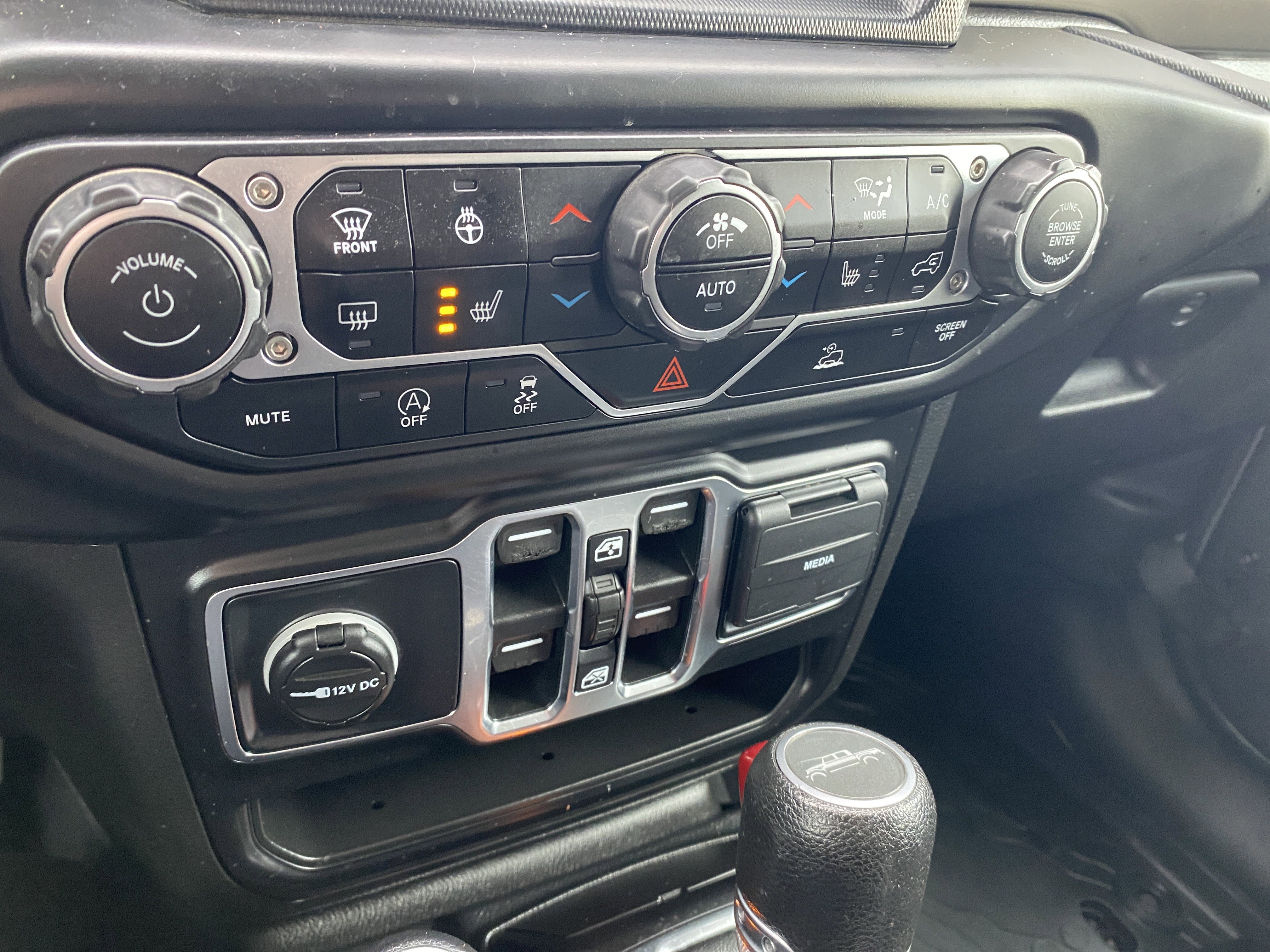 Used 2021 Jeep Gladiator Willys image 30