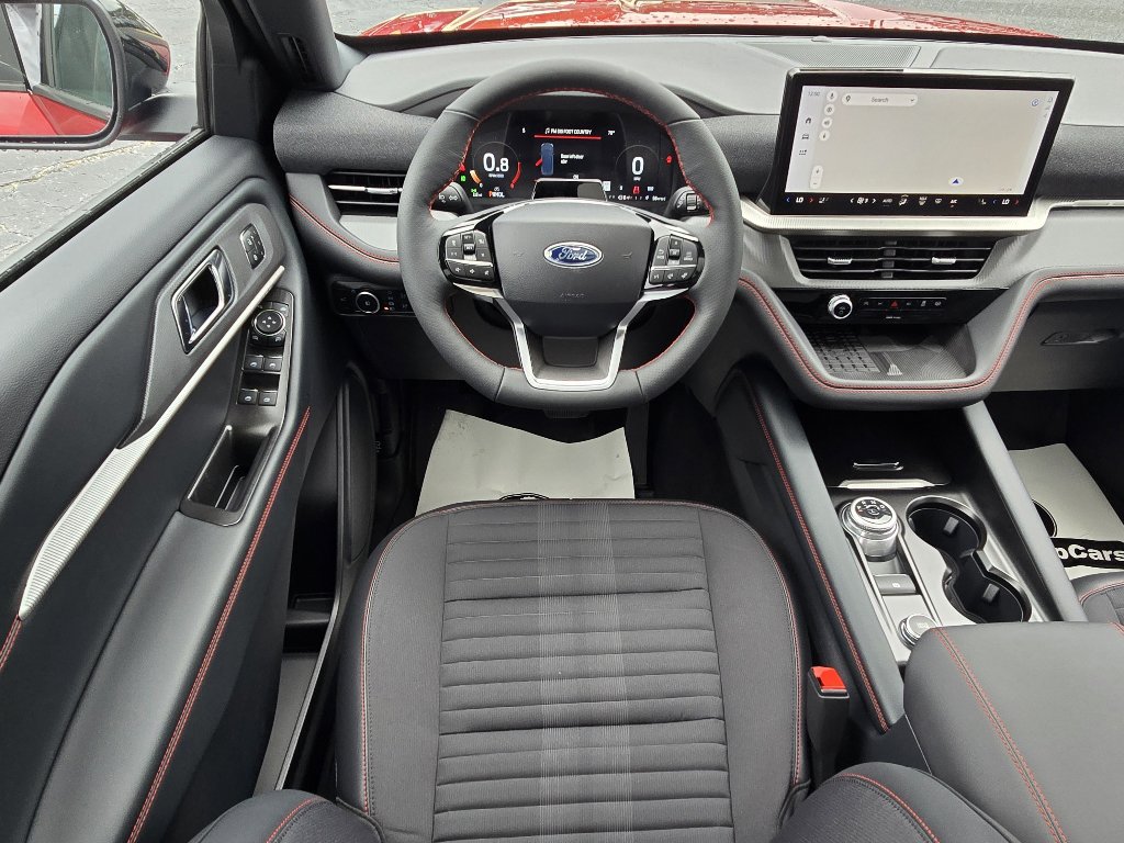 New 2025 Ford Explorer ST-Line w/ Premium Package image 4