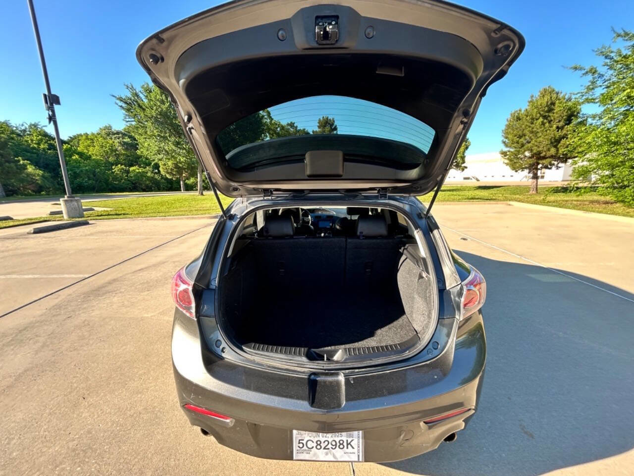 Used 2011 MAZDA MAZDA3 s Grand Touring image 9