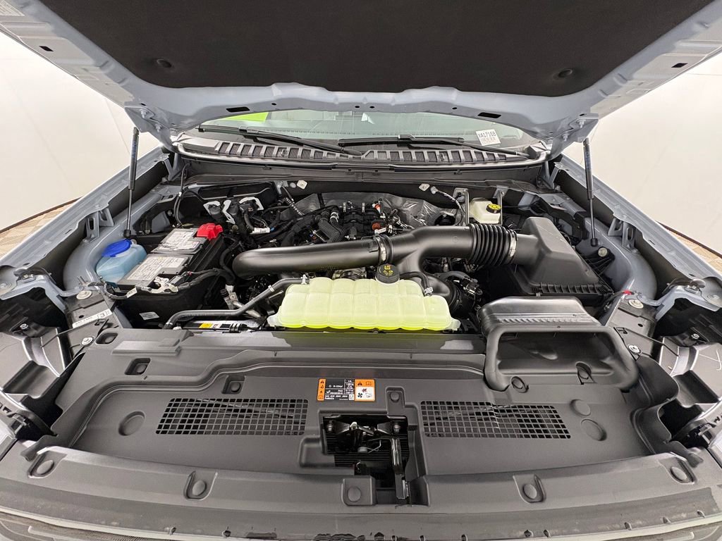 New 2026 Ford Expedition Active RWD image 32