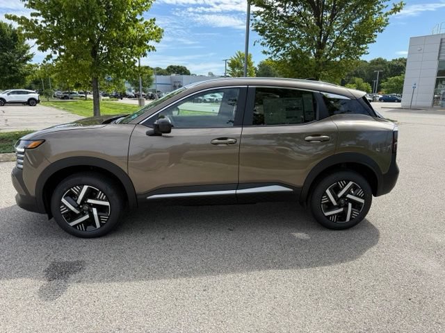 New 2026 Nissan Kicks SV w/ Cold Weather Package FWD image 7