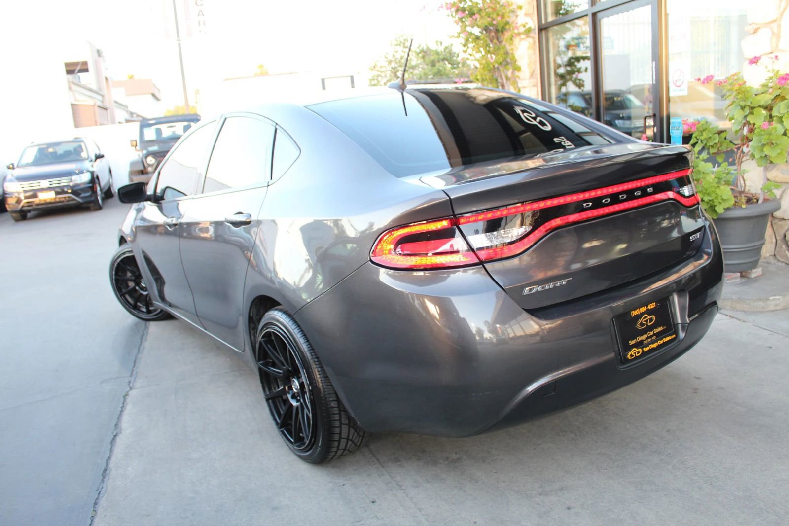 Used 2015 Dodge Dart SXT FWD image 3