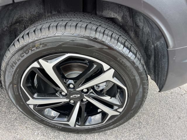 Used 2022 Chevrolet TrailBlazer RS w/ Technology Package FWD image 14