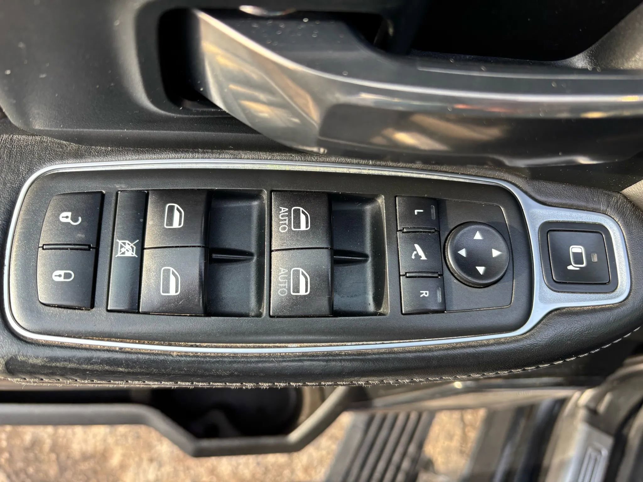 Used 2020 RAM 3500 Limited image 18