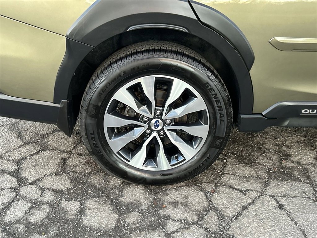 Certified 2024 Subaru Outback Limited image 12