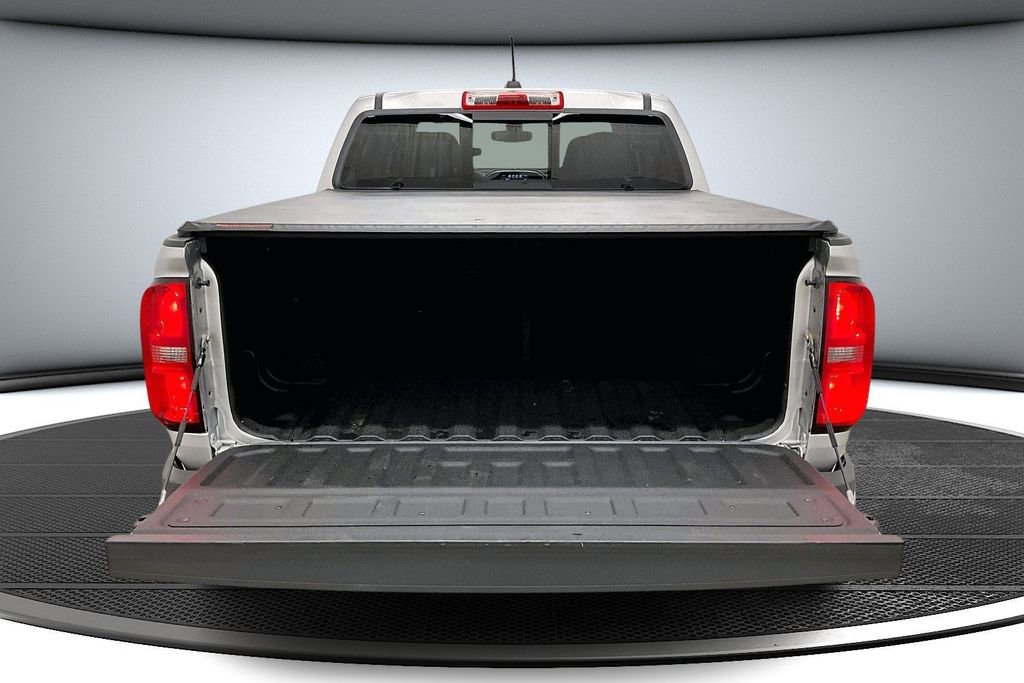 Used 2016 Chevrolet Colorado LT w/ LT Convenience Package image 7