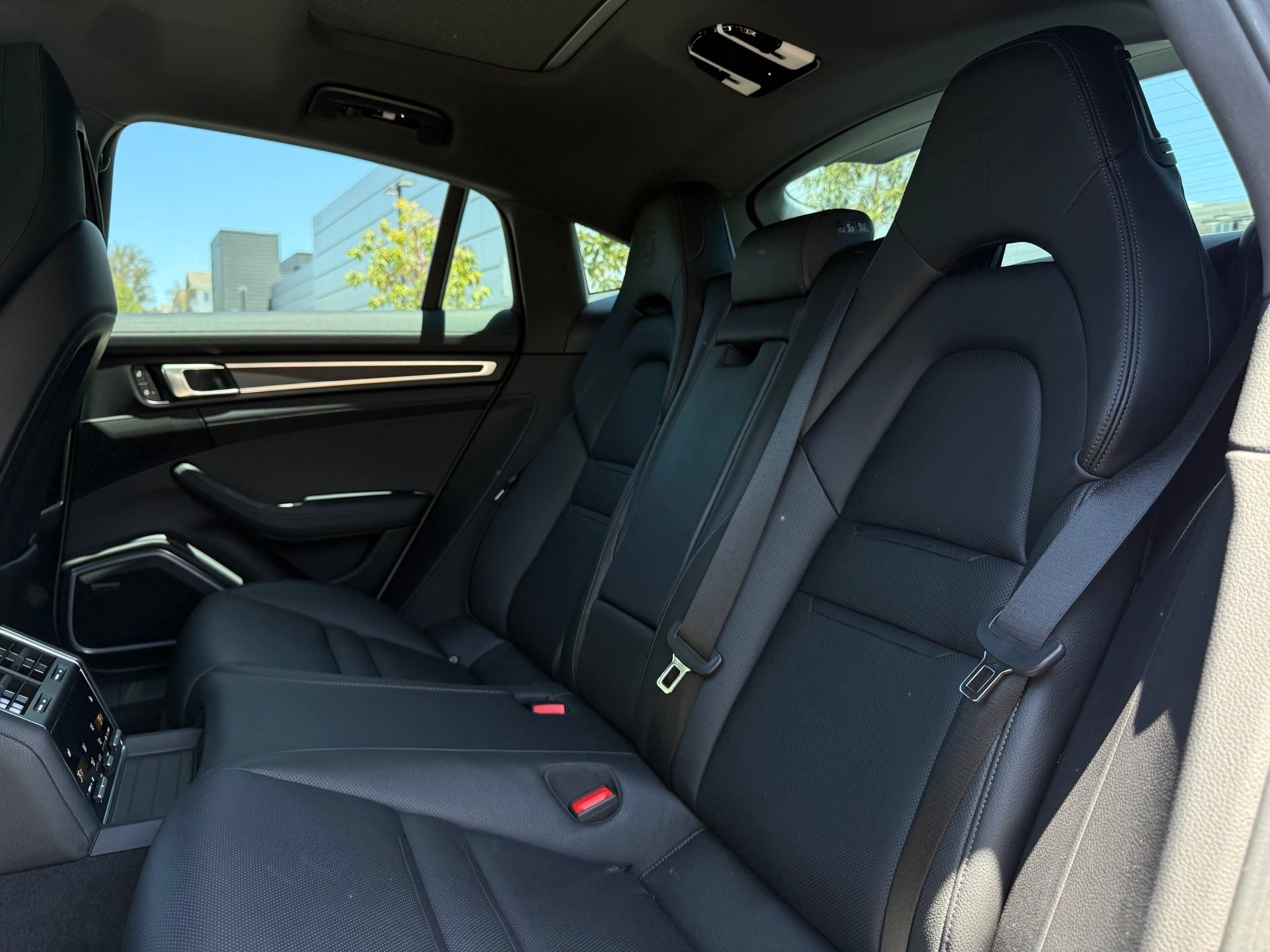 Certified 2023 Porsche Panamera Platinum Edition RWD image 29