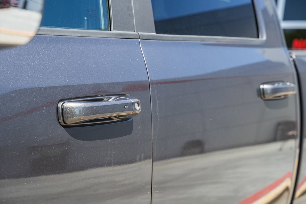 New 2026 RAM 2500 Laramie AWD/4WD image 19