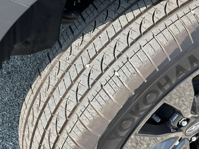 Used 2025 Subaru Outback Onyx Edition AWD/4WD image 11