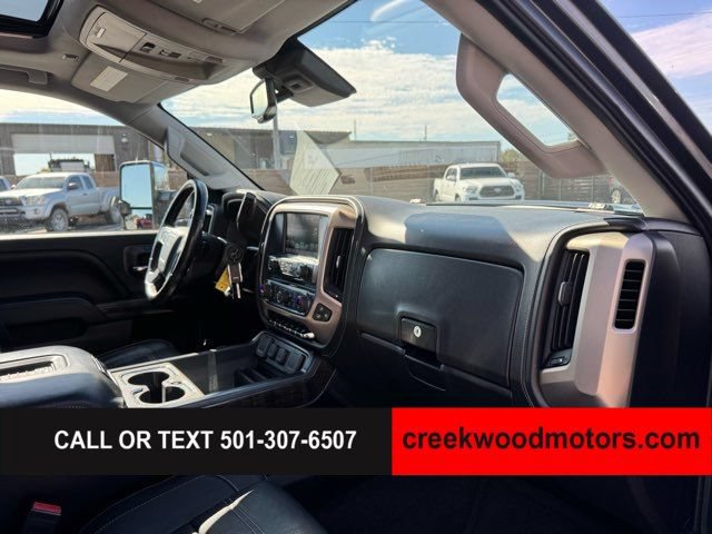 Used 2016 GMC Sierra 3500 Denali w/ Duramax Plus Package AWD/4WD image 10