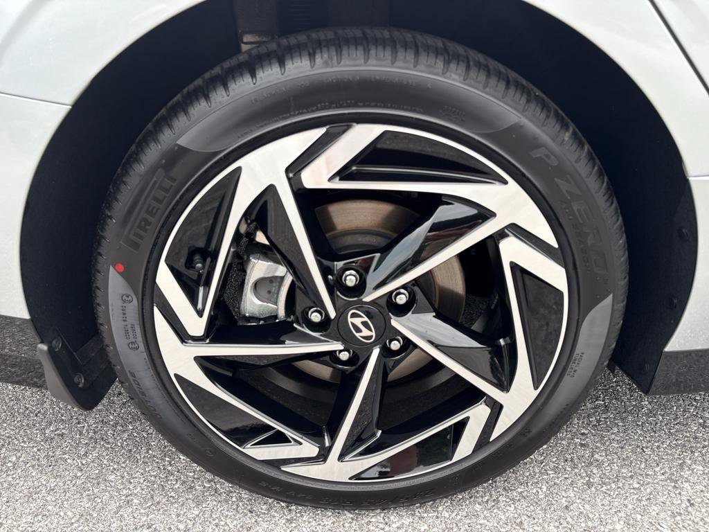New 2026 Hyundai Sonata SEL FWD image 6