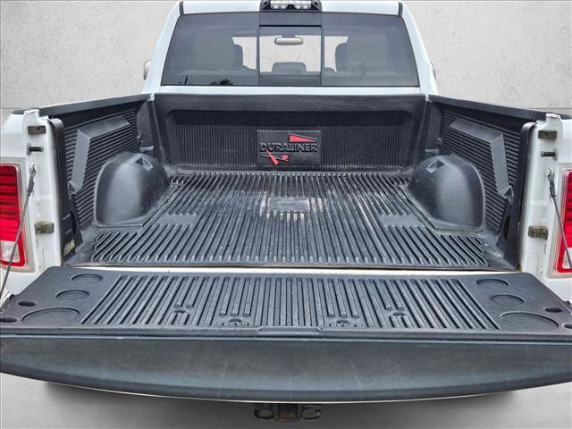 Used 2017 RAM 2500 Longhorn RWD image 6