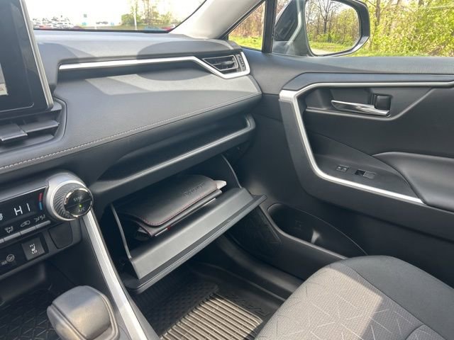 Used 2024 Toyota RAV4 XLE w/ Convenience Package image 23