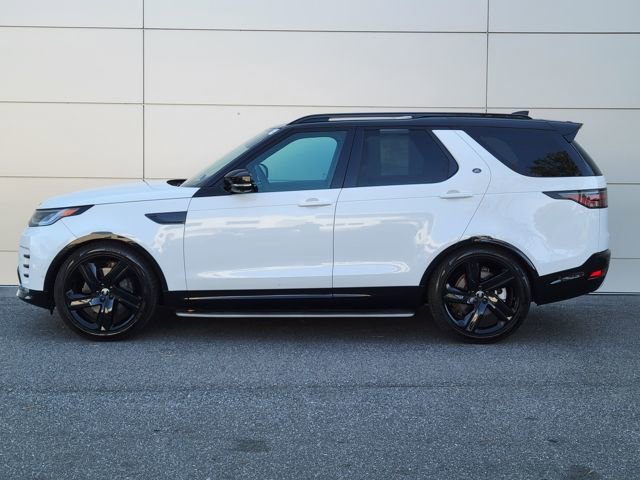 Used 2025 Land Rover Discovery Dynamic SE AWD/4WD image 2