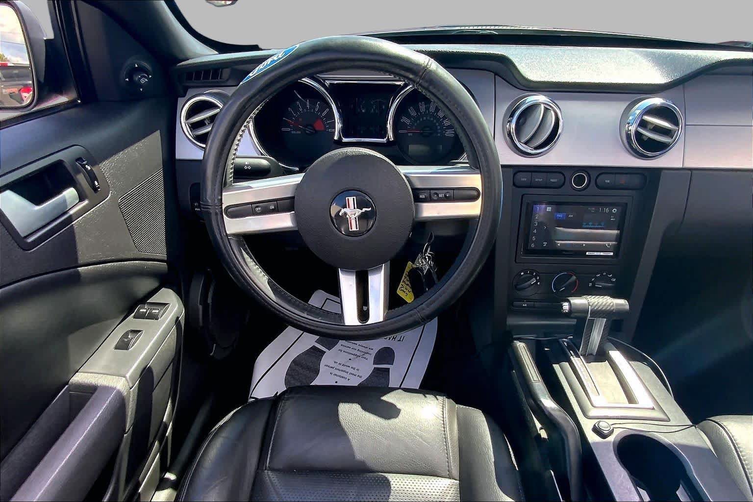 Used 2006 Ford Mustang GT Premium RWD image 5