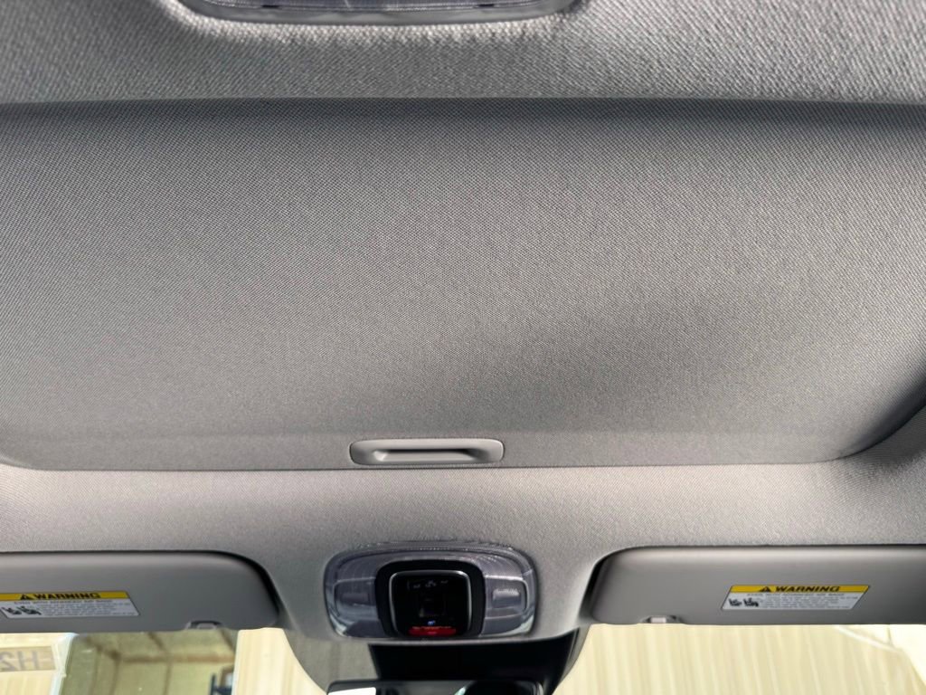 New 2026 Hyundai Elantra Limited FWD image 3